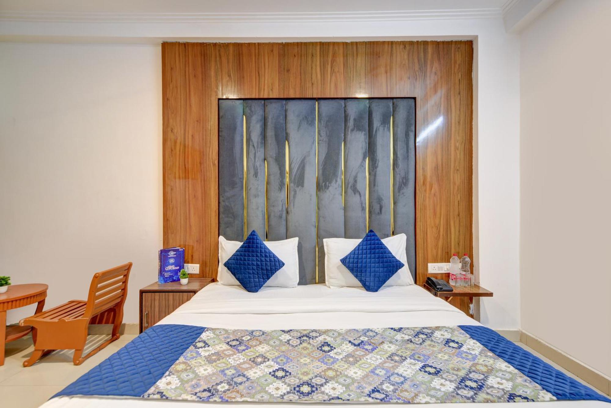 Hotel Kiara Near Delhi Airport - Free Airport Drop