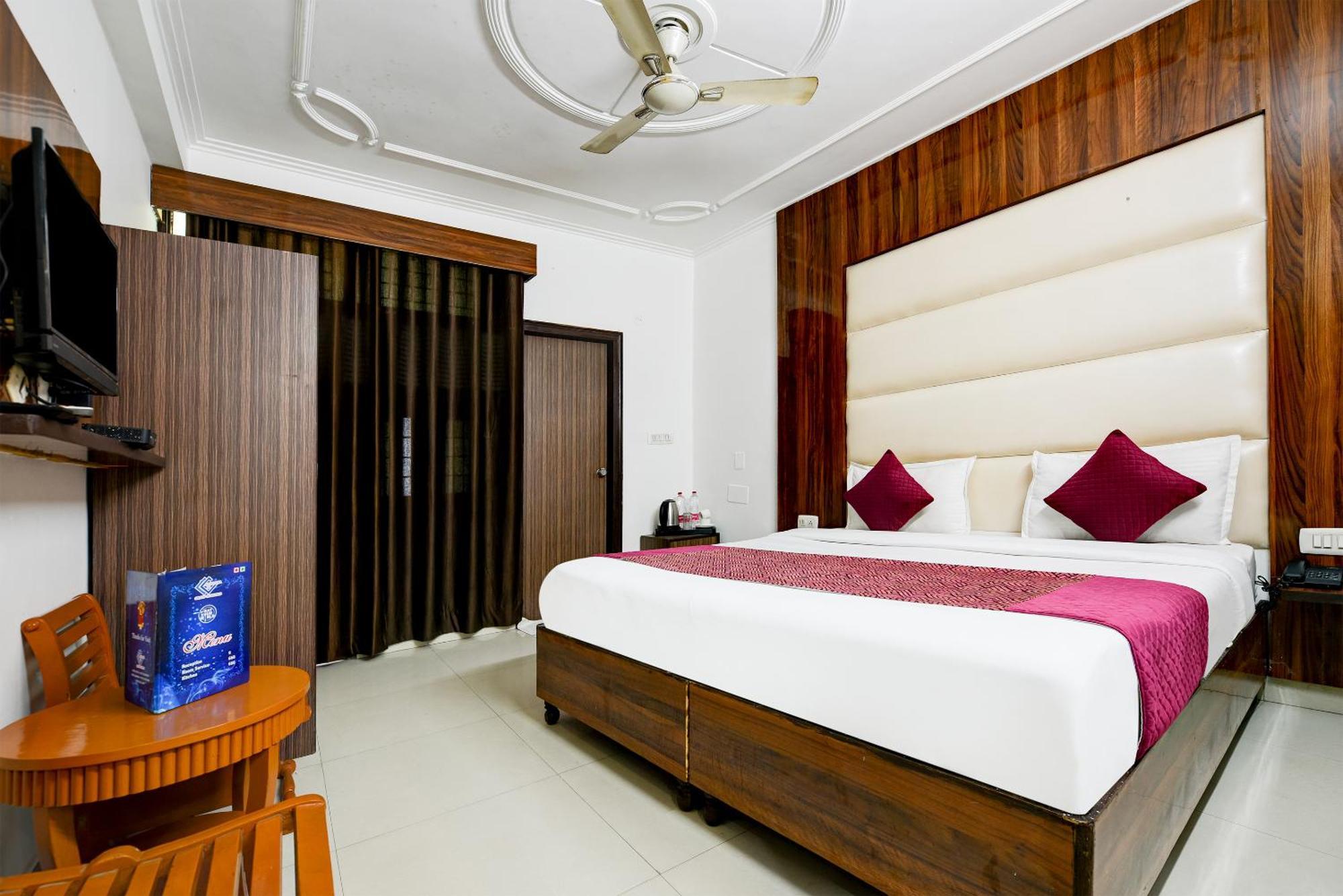 Kiara Near Delhi Airport - Free Airport Drop Hotel New Delhi